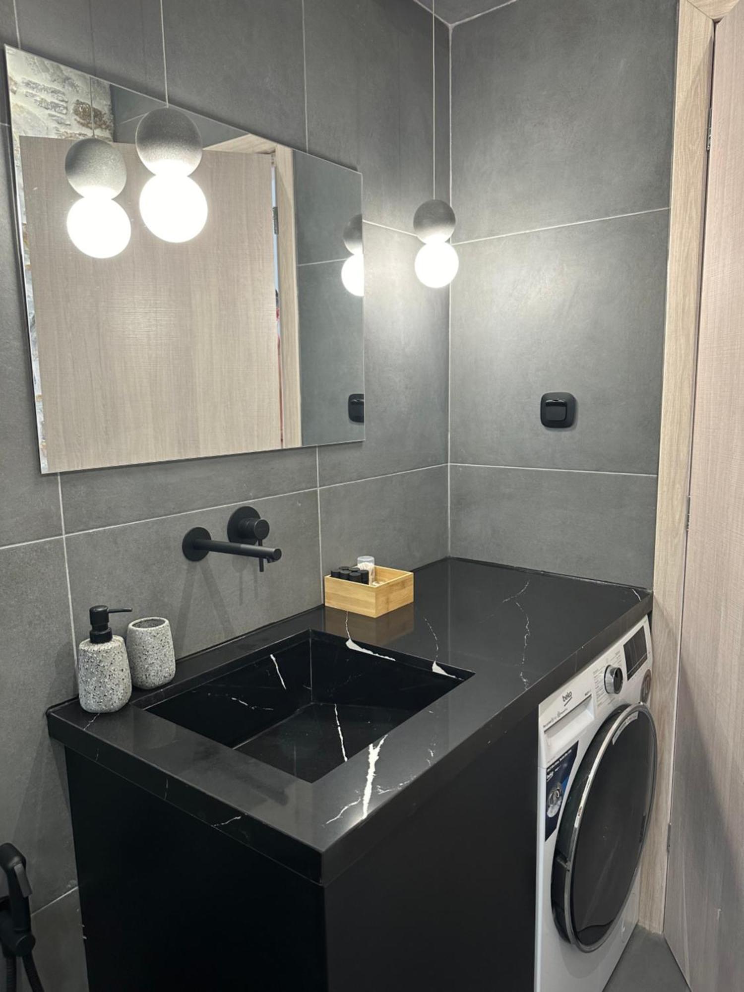 Kli9 Apartment แอร์มูโปลี ภายนอก รูปภาพ